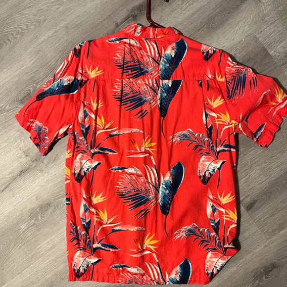 Mens causal button down floral print - Picture 3 of 3